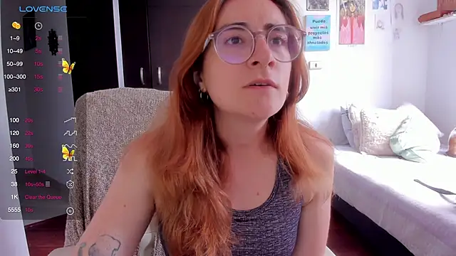 Snapshot of linda_giggle chatting on 29, 1, 2025 linda giggle online show from 29, 1, 2025