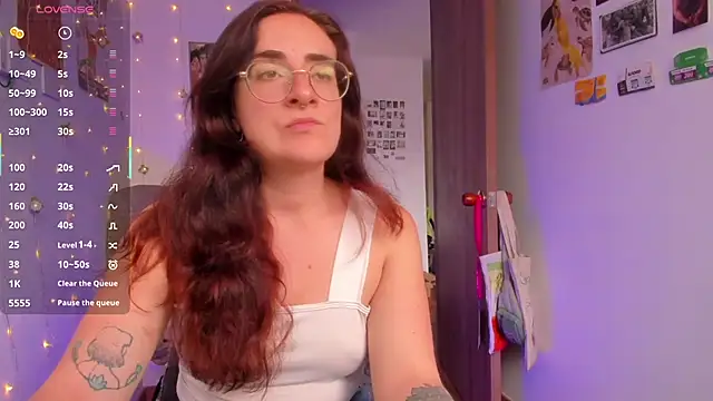 linda giggle online show from 5, 12, 2025