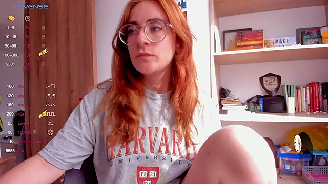 Snapshot of linda_giggle chatting on 20, 2, 2025 linda giggle online show from 20, 2, 2025