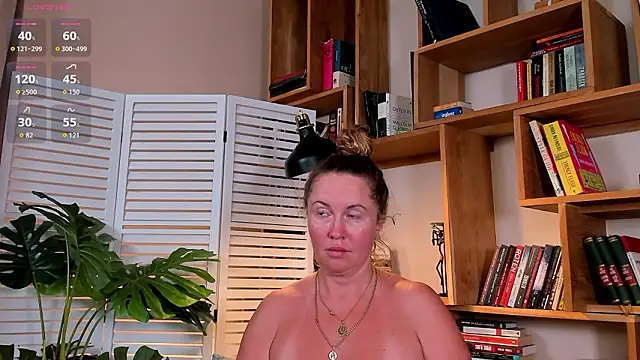 Snapshot of Amber_Foks chatting on 23, 2, 2026 Amber Foks online show from 23, 2, 2026