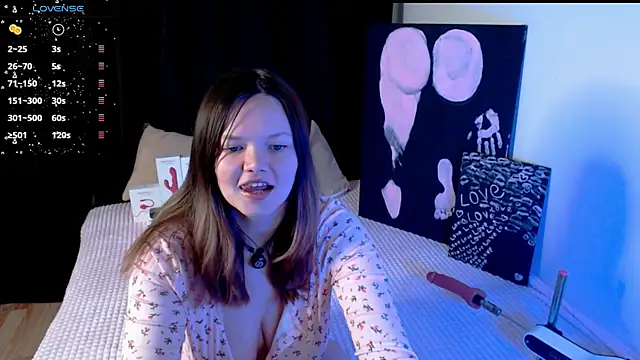 Snapshot of mary_lunar chatting on 10, 5, 2026 mary lunar online show from 10, 5, 2026