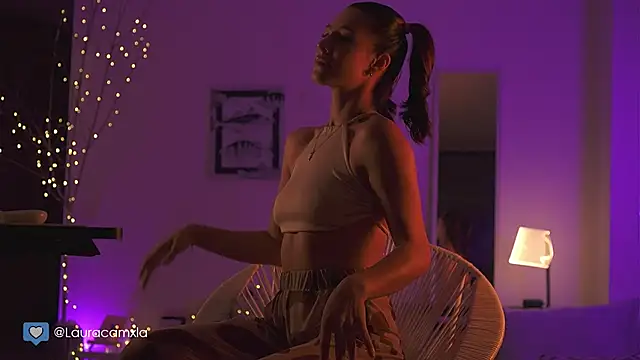 Colouristic online show from 14, 12, 2024