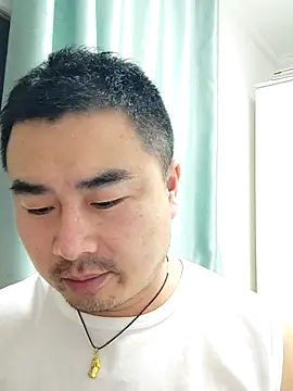 guozuo online show from 15, 12, 2025