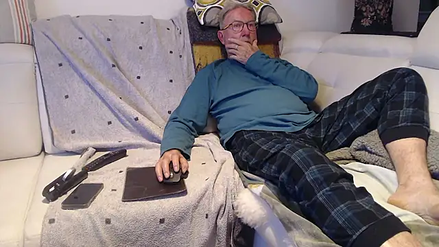 Nudelschwanz online show from 13, 5, 2026
