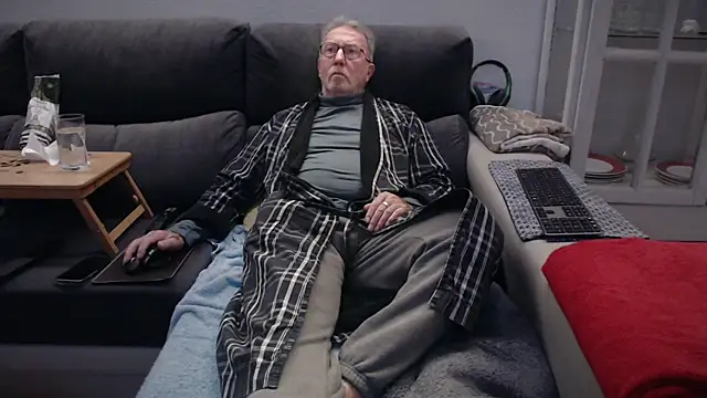 Nudelschwanz online show from 1, 3, 2026