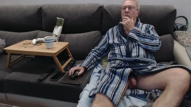 Nudelschwanz online show from 9, 3, 2026