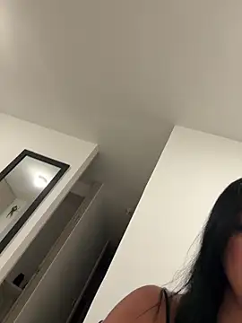  kathaLopez  online show from 12, 5, 2026