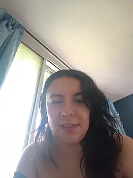 Amber  Davis online show from 15, 5, 2026