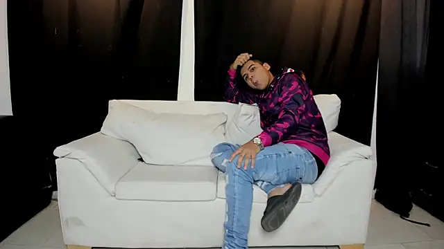 self love46 online show from 24, 10, 2025