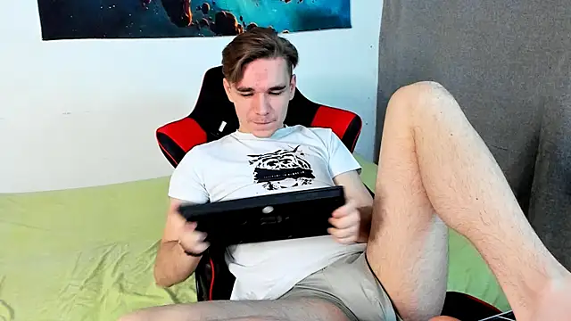 Snapshot of LetsDoSomethingFun chatting on 2, 2, 2025 LetsDoSomethingFun online show from 2, 2, 2025