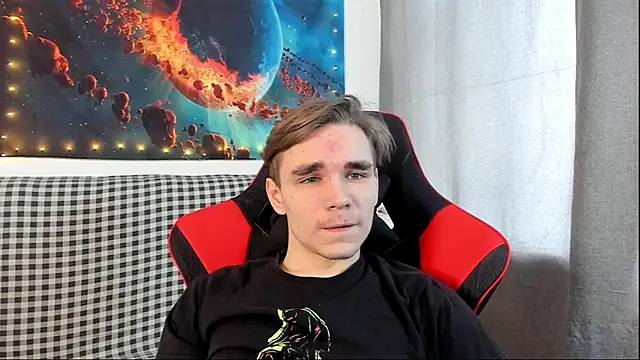 Snapshot of LetsDoSomethingFun chatting on 5, 3, 2025 LetsDoSomethingFun online show from 5, 3, 2025