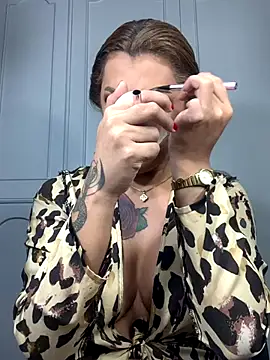 StellaStrong30 online show from 7, 10, 2025