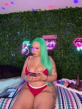 ThickAssRena online show from 5, 2, 2026