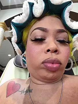 ThickAssRena online show from 26, 3, 2026