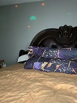 ThickAssRena online show from 15, 10, 2025