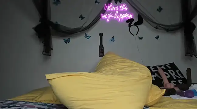 ThickAssRena online show from 2, 2, 2025