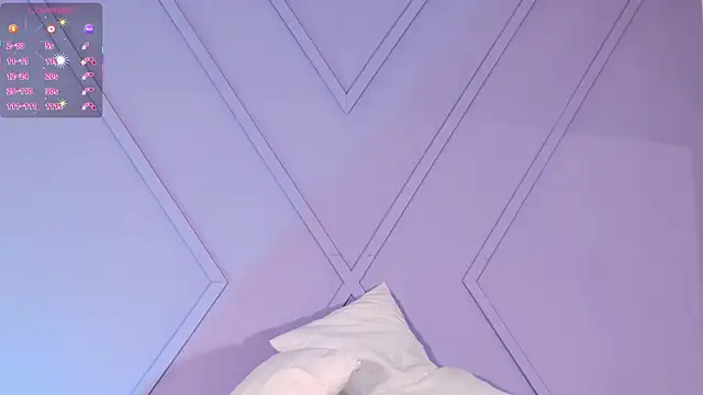 emmajohnss online show from 2, 12, 2025