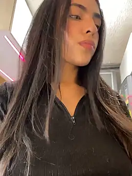 DaphneUwu online show from 15, 3, 2026