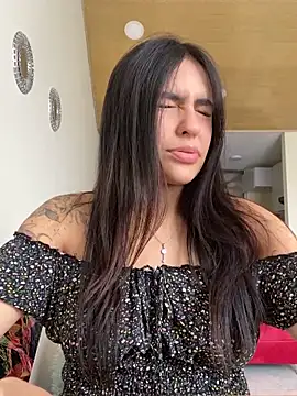 DaphneUwu online show from 13, 3, 2025