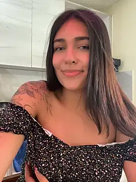 DaphneUwu online show from 12, 12, 2024