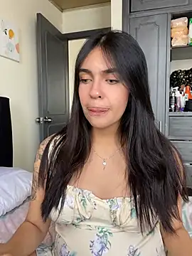 DaphneUwu online show from 14, 2, 2025