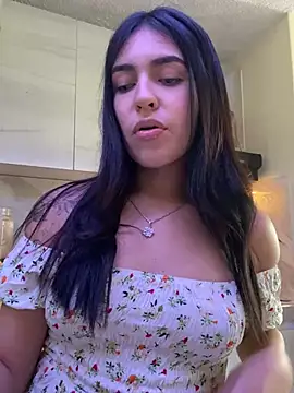 DaphneUwu online show from 10, 12, 2024