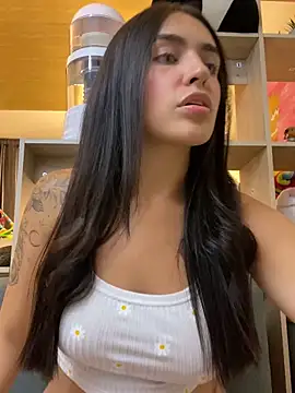 DaphneUwu online show from 3, 10, 2025