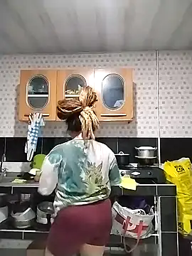 Weedsex couple online show from 11, 1, 2025