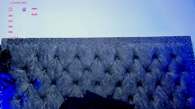 Snapshot of Dounia_nagi chatting on 5, 3, 2025 Dounia nagi online show from 5, 3, 2025