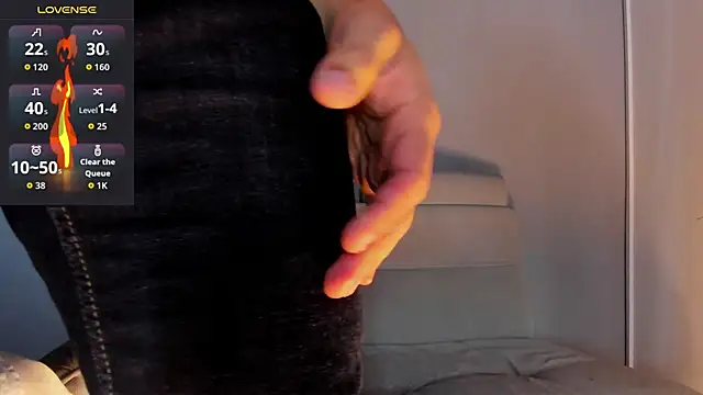 Snapshot of MarkWalker__ chatting on 7, 2, 2026 MarkWalker online show from 7, 2, 2026