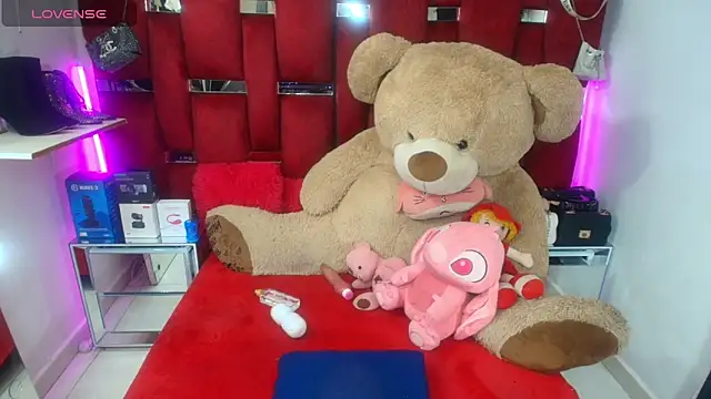 Ginna doll online show from 8, 2, 2026