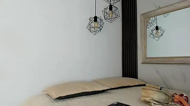 kristyl paez online show from 17, 4, 2026