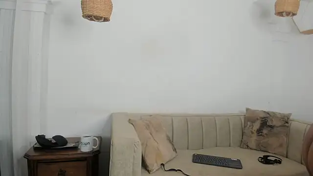 kristyl paez online show from 19, 10, 2025