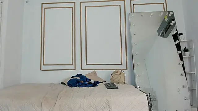 kristyl paez online show from 24, 2, 2026