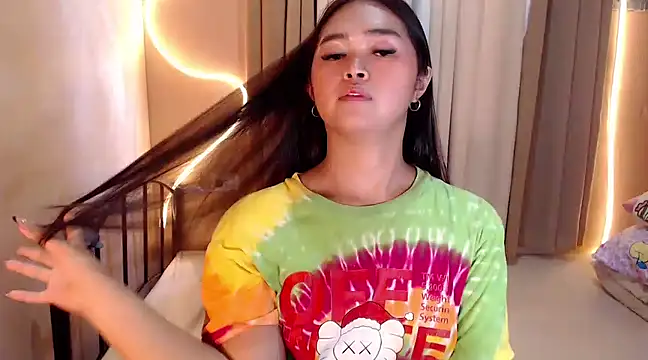 Snapshot of Itsme_claire chatting on 13, 3, 2025 Itsme claire online show from 13, 3, 2025