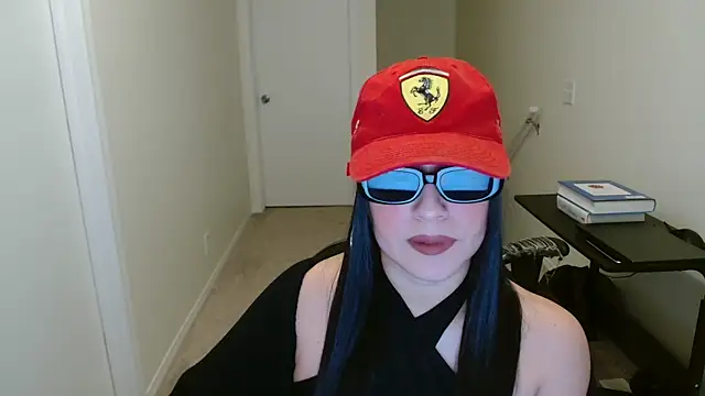 Sassy Latina online show from 30, 11, 2025