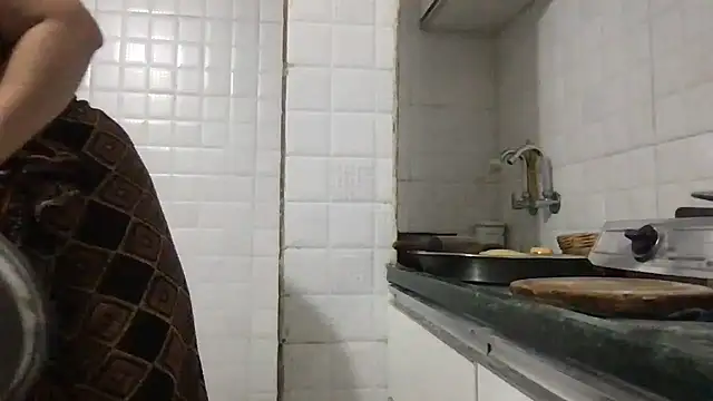 Riyasingh9 online show from 11, 2, 2025