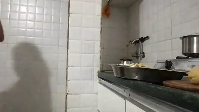 Riyasingh9 online show from 11, 3, 2025