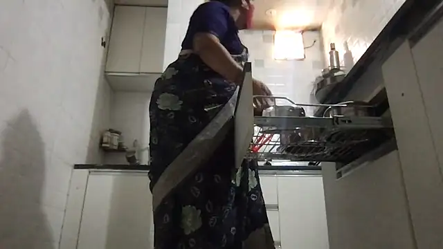 Riyasingh9 online show from 7, 3, 2026