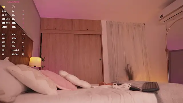 Snapshot of tatikiss_ chatting on 7, 2, 2026 tatikiss online show from 7, 2, 2026