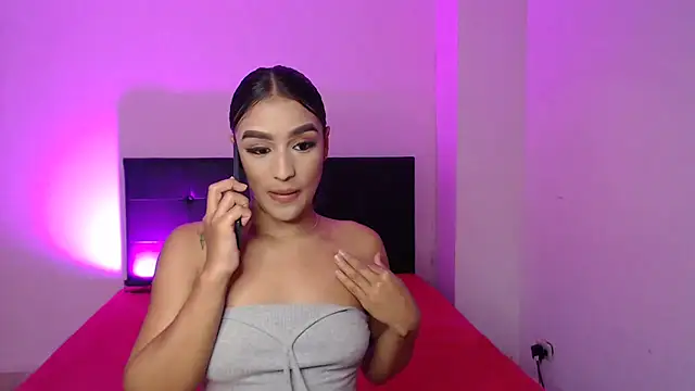 Snapshot of GiltRosebush chatting on 15, 2, 2025 GiltRosebush online show from 15, 2, 2025