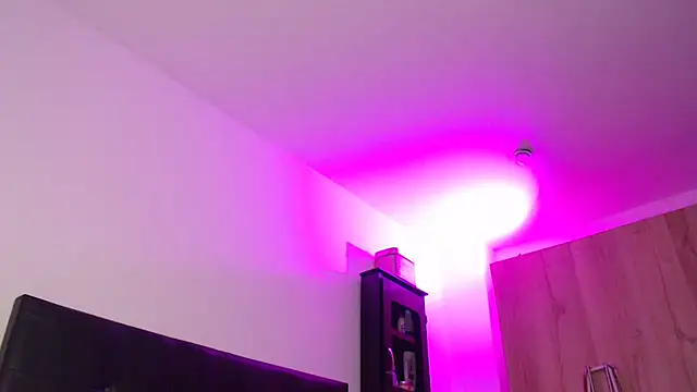 Snapshot of GiltRosebush chatting on 1, 2, 2025 GiltRosebush online show from 1, 2, 2025