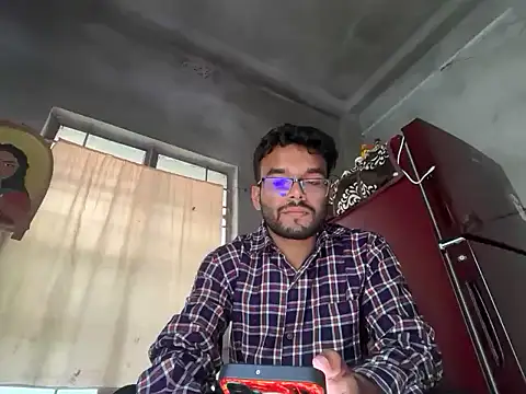 HorriblePastry online show from 18, 12, 2025