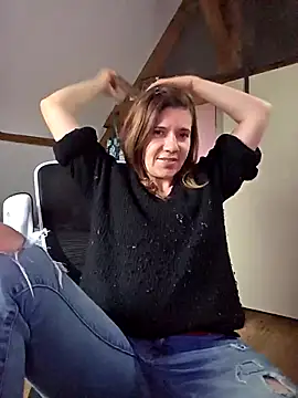 Lina lou4 online show from 13, 11, 2025