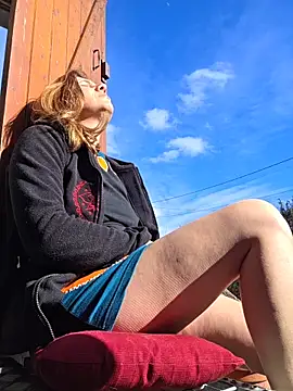 Lina lou4 online show from 23, 2, 2026