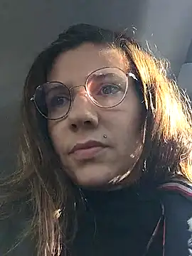 Lina lou4 online show from 22, 3, 2025