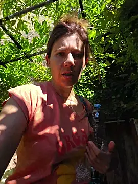 Lina lou4 online show from 6, 7, 2026