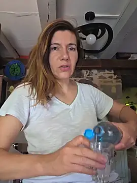 Lina lou4 online show from 23, 5, 2026