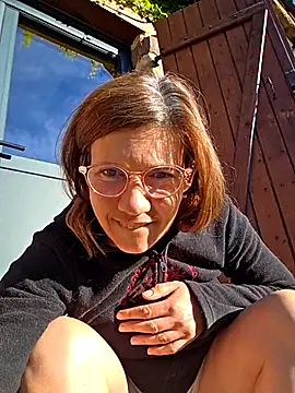 Lina lou4 online show from 8, 10, 2025