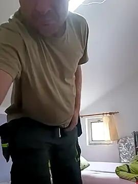 Snapshot of 82liska chatting on 31, 10, 2025 82liska online show from 31, 10, 2025